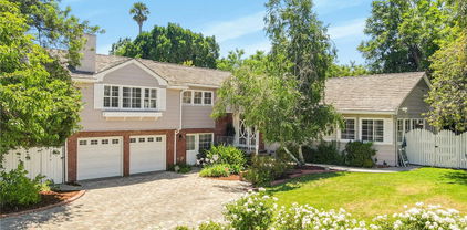 20300 Delita Drive, Woodland Hills