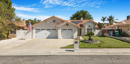 43444 Avenida Miraflores, Hemet