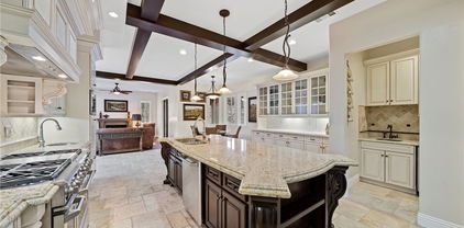 18378 Avenida Bosque, Murrieta