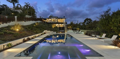318 S Nardo Ave, Solana Beach