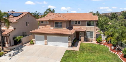 25300 Heather Vale Street, Saugus