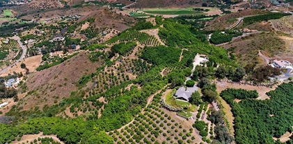 44665 La Cruz Drive, Temecula