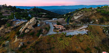 23000 Saddle Peak Road, Topanga