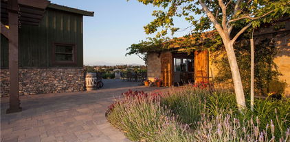 40150 Barksdale Circle, Temecula