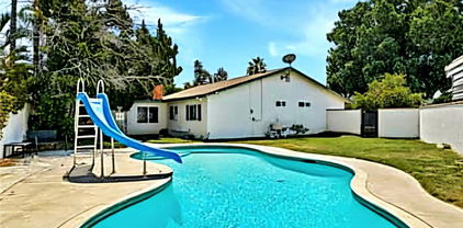 4665 La Paz Lane, Riverside