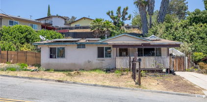 893 Galopago Street, Spring Valley
