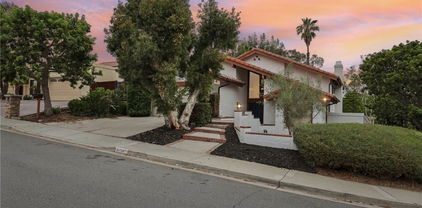 27941 Via Estancia, San Juan Capistrano