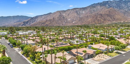 647 Poppy Street, Palm Springs