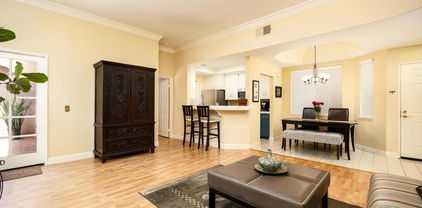 521 Arbor Dr Unit 105, Mission Hills