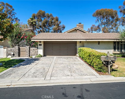 7543 E Twinleaf Trail, Orange