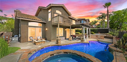 951 S Creekview Lane, Anaheim Hills