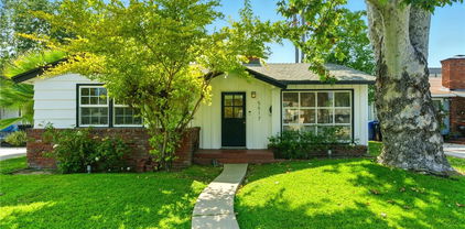 5517 Bevis Avenue, Sherman Oaks