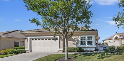 24237 Calle Artino, Murrieta