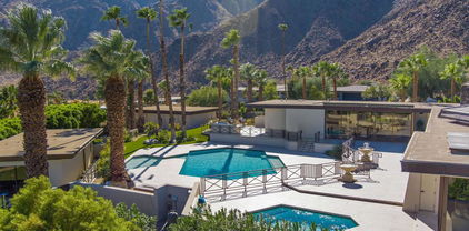 911 Juarez Avenue, Palm Springs