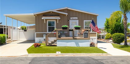 28876 Calle De La Paz, Murrieta