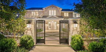 4509 Noeline Avenue, Encino