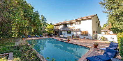 5250 Scott Robertson Road, Hidden Hills