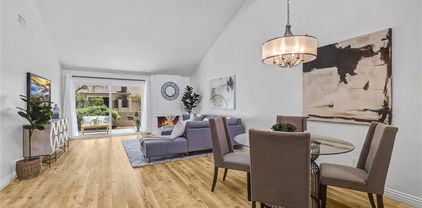 4 Dogwood N, Irvine