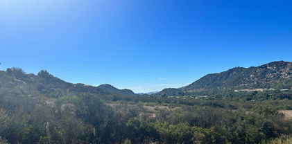 Rainbow Heights Road, Fallbrook