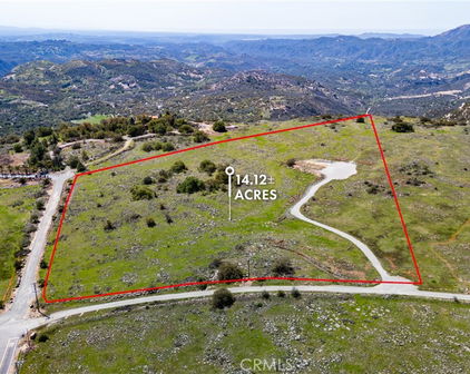 21 Avocado Mesa, Murrieta