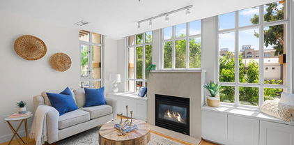 700 W W Harbor Dr Unit 202, Downtown