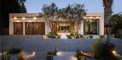 5824 Manton Avenue, Woodland Hills