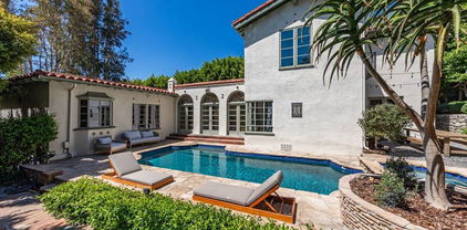 1136 N Doheny Drive, Los Angeles