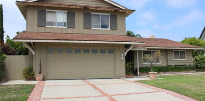 17081 Pleasant Circle, Huntington Beach