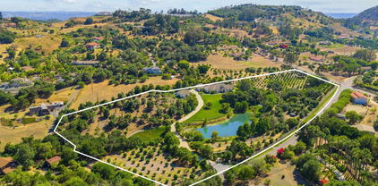 546 Morro Hills Rd., Fallbrook