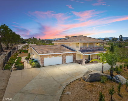 36615 E Benton Road, Temecula