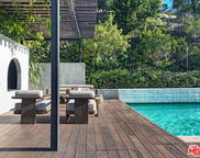 8674 Edwin Drive, Los Angeles image