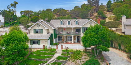 10821 Bronco Circle, North Tustin