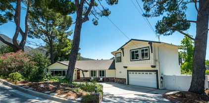 2320 Jayma Lane, La Crescenta