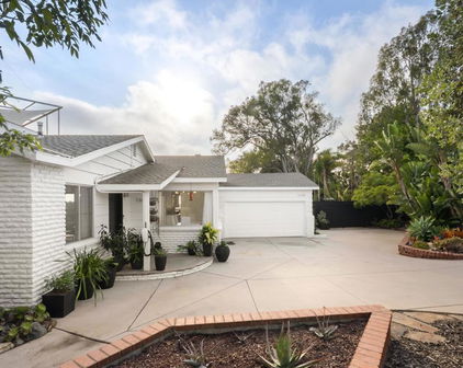 1645 Noma Lane, Encinitas