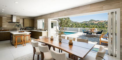 2612 Wallingford Drive, Beverly Hills