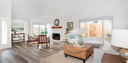 209 Rodney Avenue, Encinitas