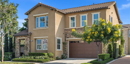 10 Lantana, Lake Forest
