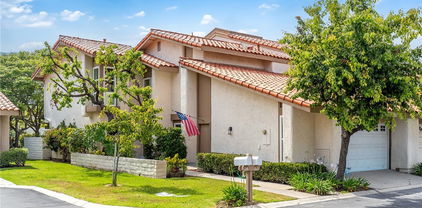 10 Lassen, Irvine