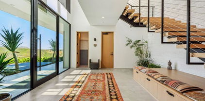33433 Decker School Road, Malibu