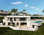 9259 Robin Drive, Los Angeles image