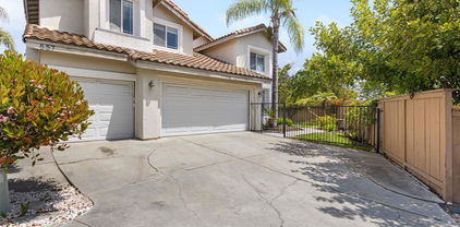 657 Cantara Ln, Vista