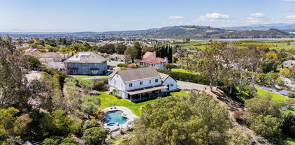6065 Cielo Vista Court, Camarillo