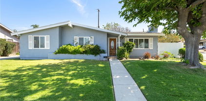 228 W OLD MILL, Corona