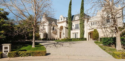 25242 Prado Del Misterio, Calabasas