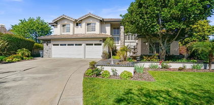 1597 Parkview Dr, Vista