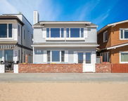 206 E Oceanfront, Newport Beach image