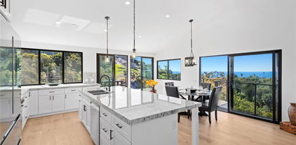 990 Meadowlark Drive, Laguna Beach