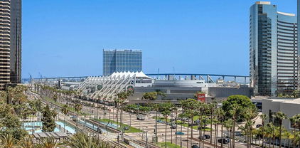 500 W Harbor Dr Unit 919, Downtown