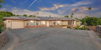 929 Chumash Trail, Vista