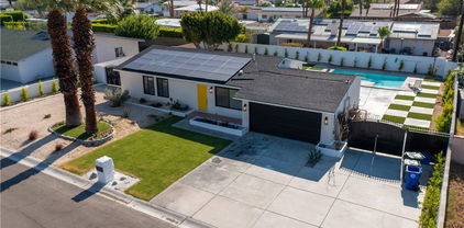 2940 N Chuperosa Road, Palm Springs